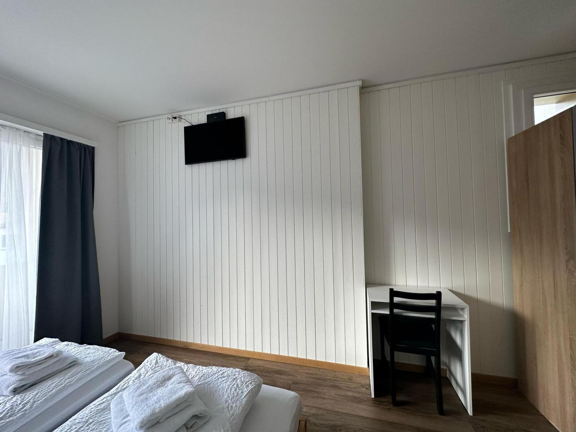 Hotel Christina Wilderswil Exterior photo